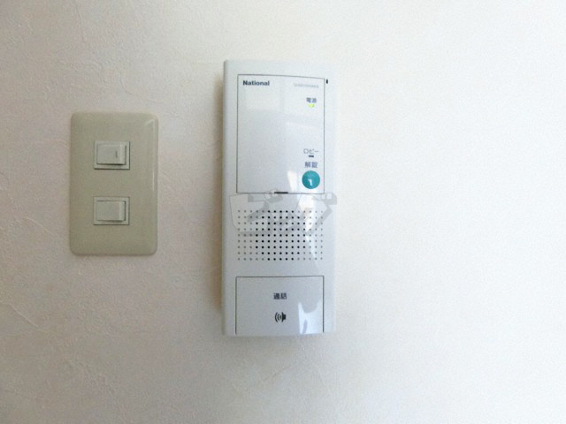 インターホン