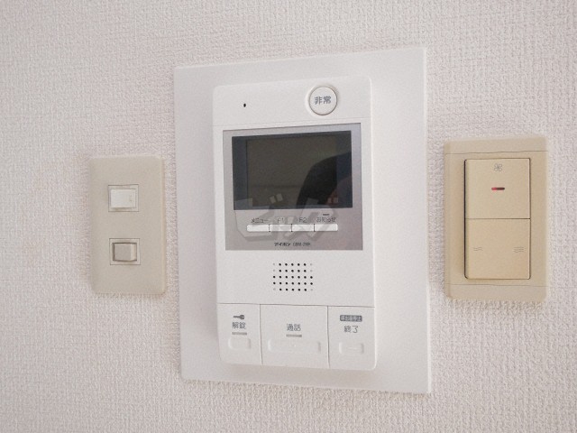 インターホン