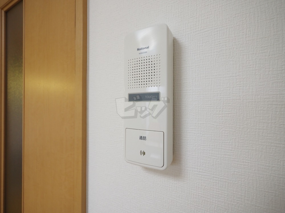 インターホン