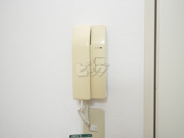 インターホン