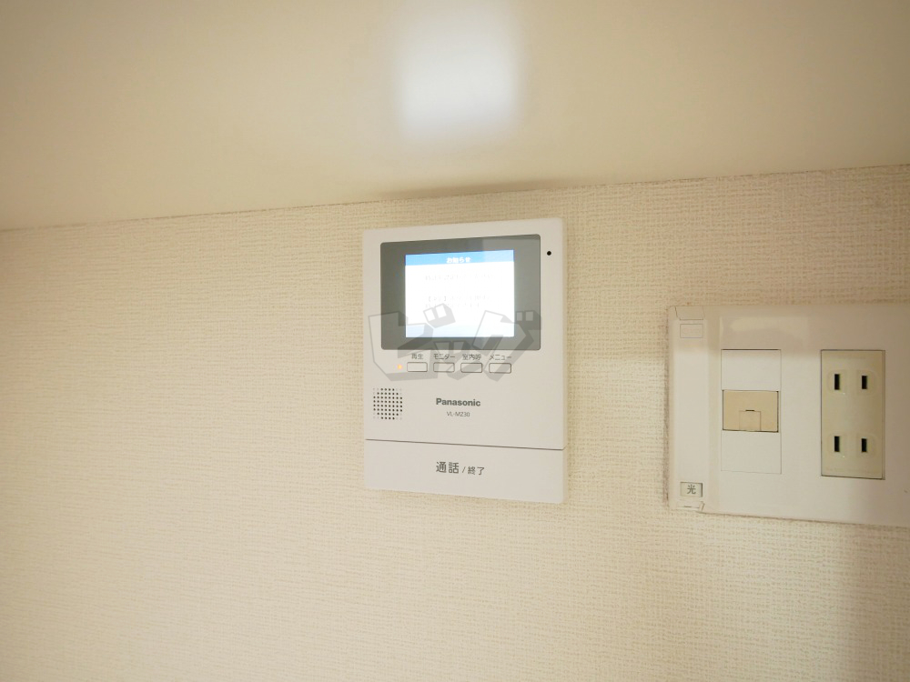 インターホン
