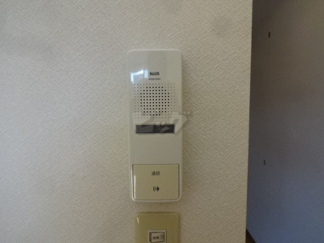 インターホン