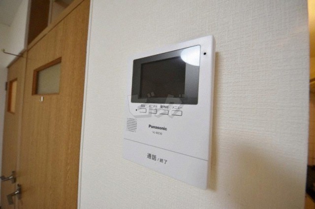 インターホン