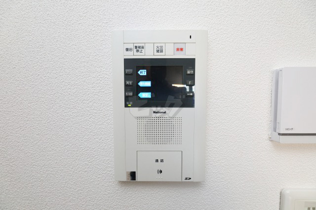 インターホン