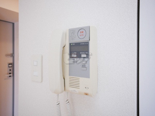 インターホン
