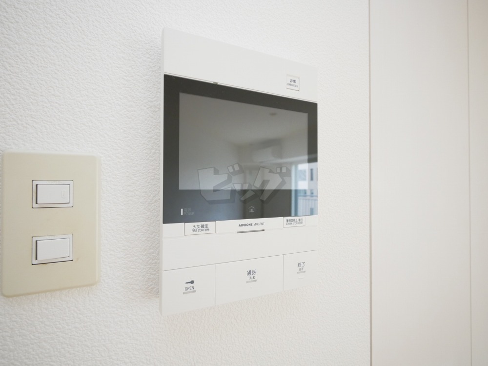 インターホン