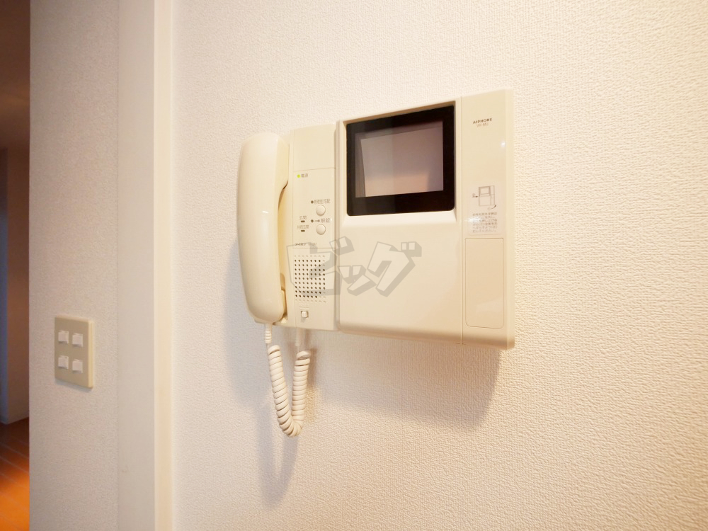 インターホン