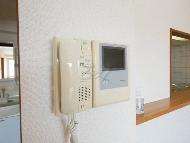 インターホン
