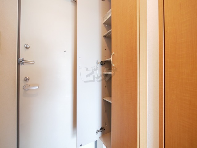 玄関収納