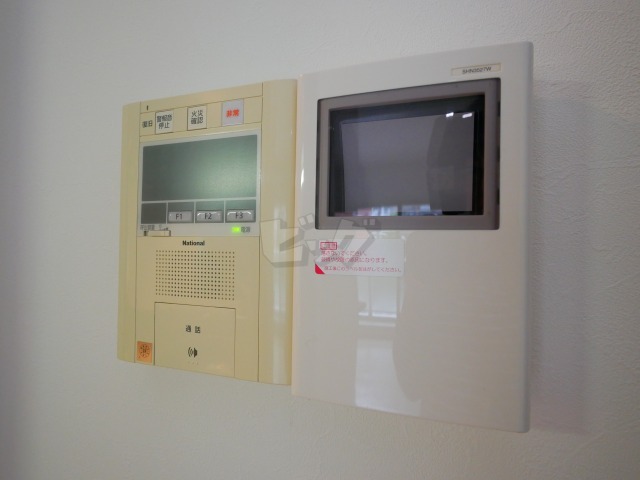 インターホン