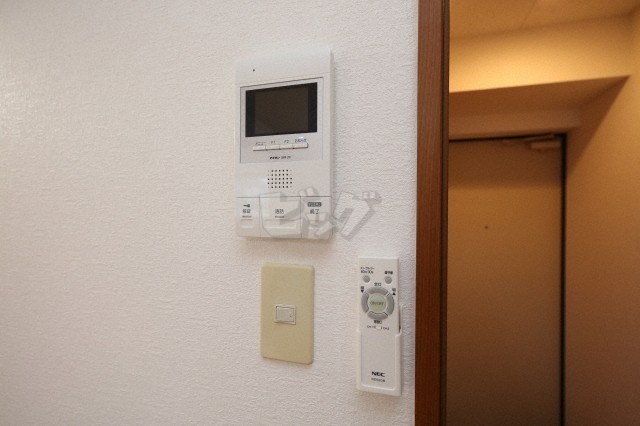 インターホン