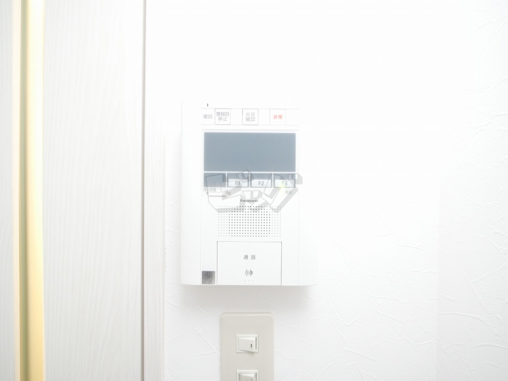インターホン