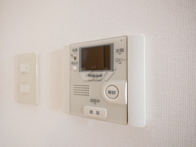 インターホン