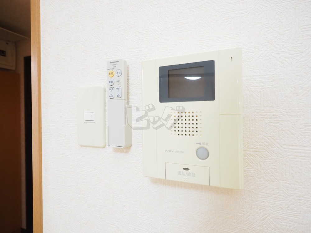 インターホン