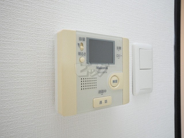 インターホン