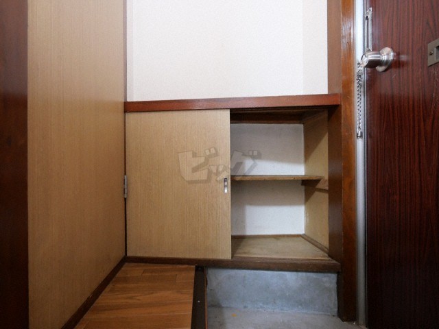 玄関収納