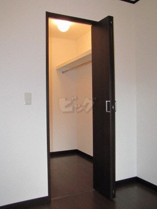 ウォークインクローゼット