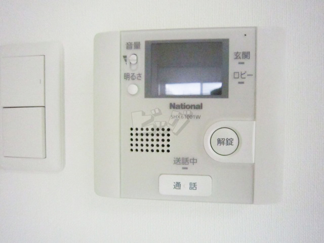 インターホン