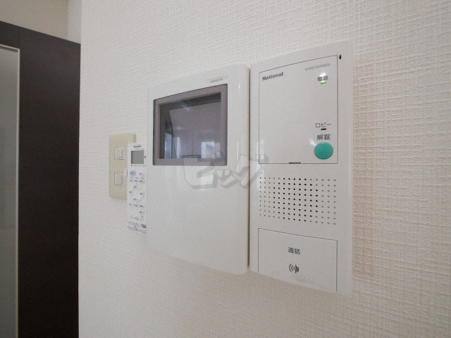 インターホン