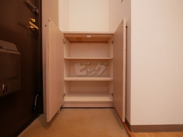玄関収納