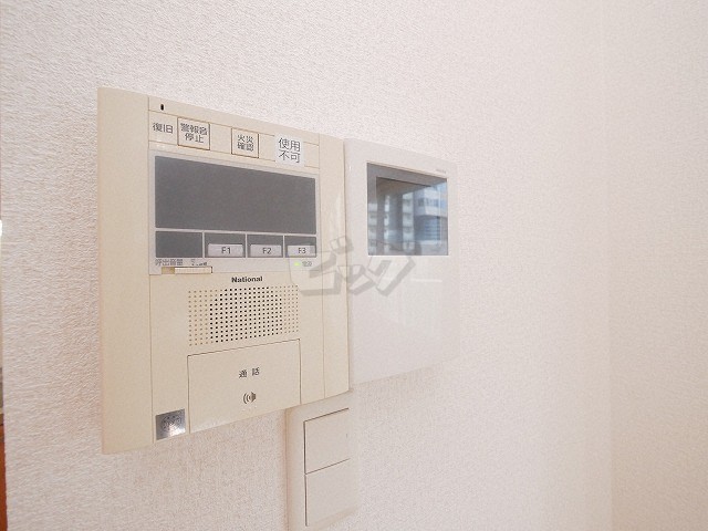 インターホン