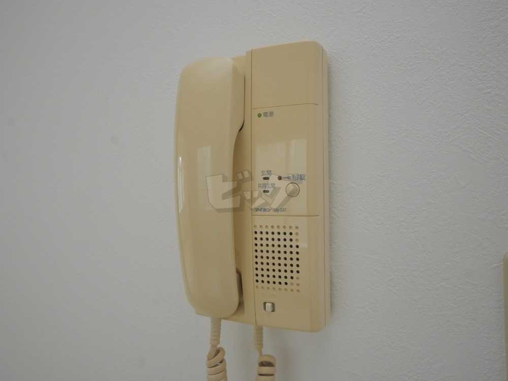 インターホン