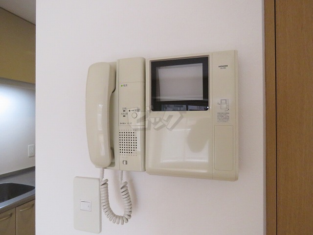 インターホン