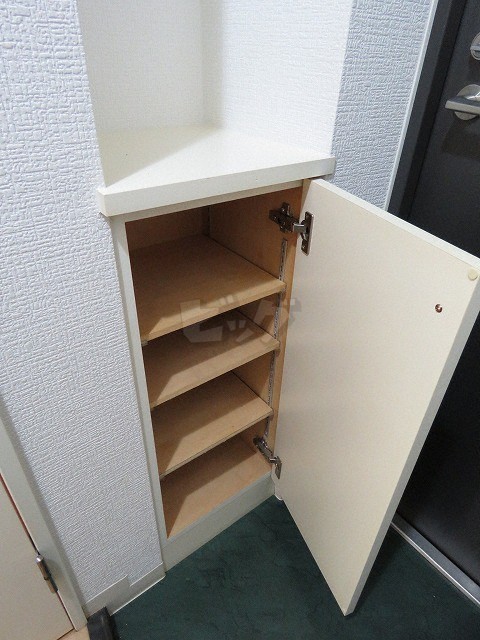 玄関収納