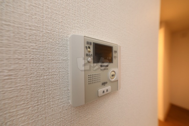 インターホン