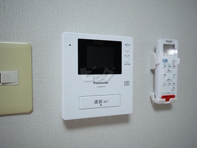 インターホン