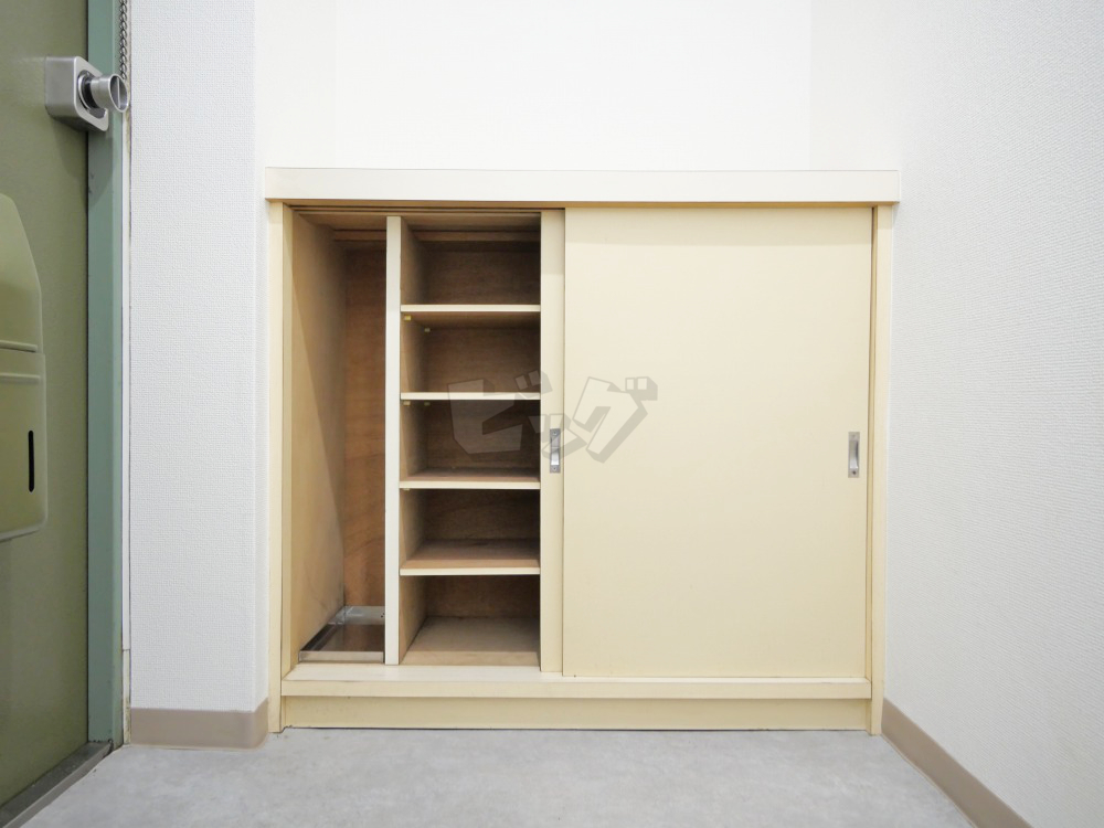 玄関収納