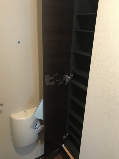 玄関収納
