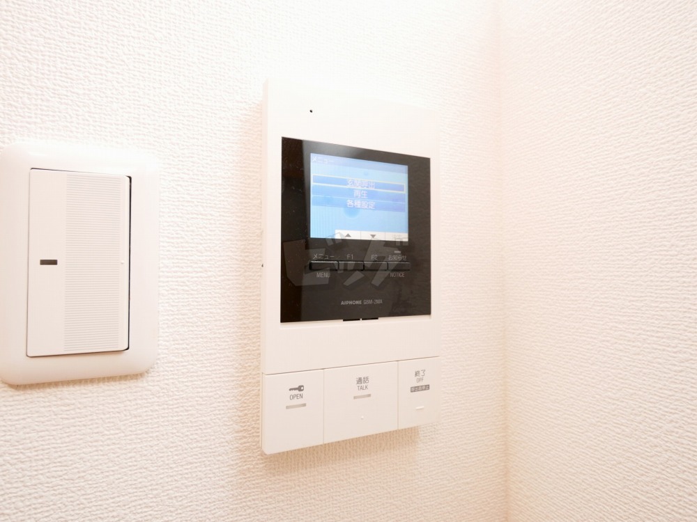 インターホン