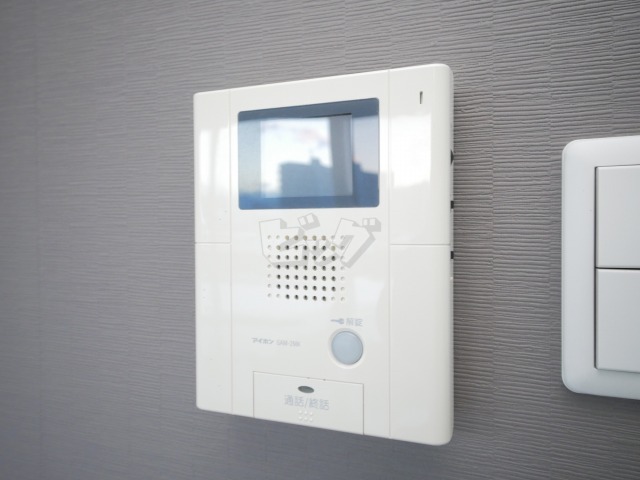 インターホン