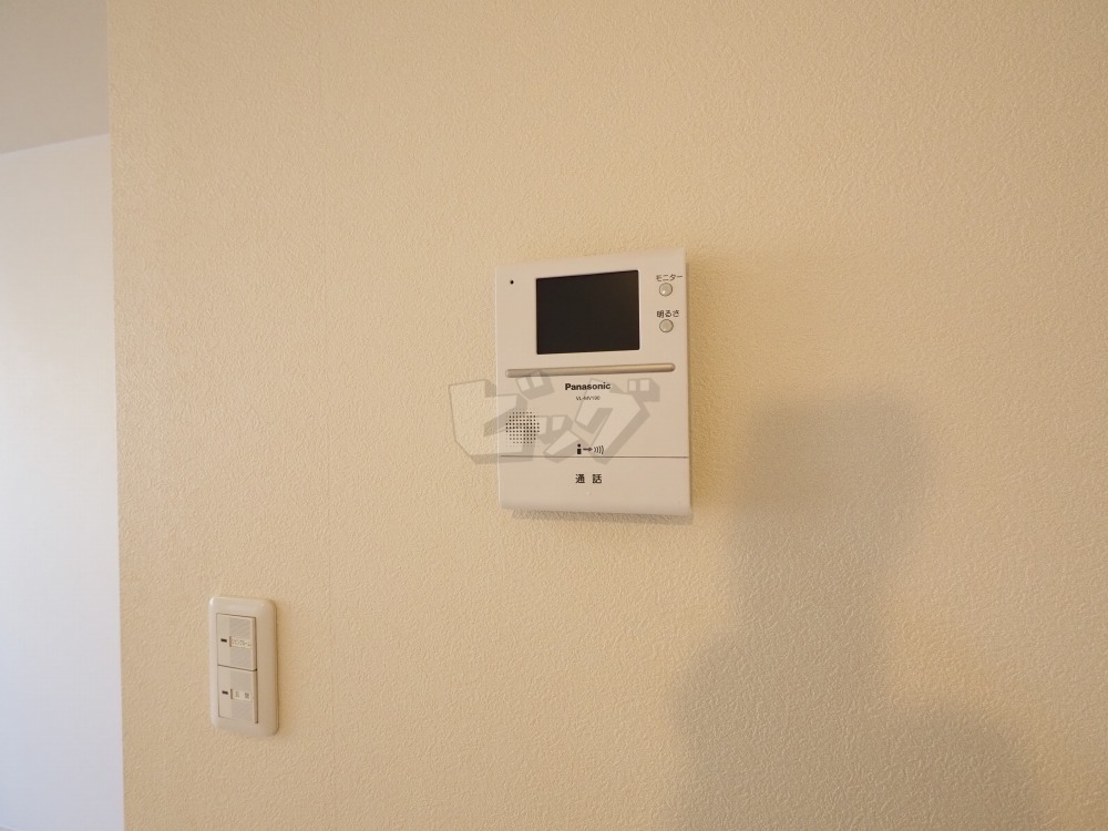 インターホン