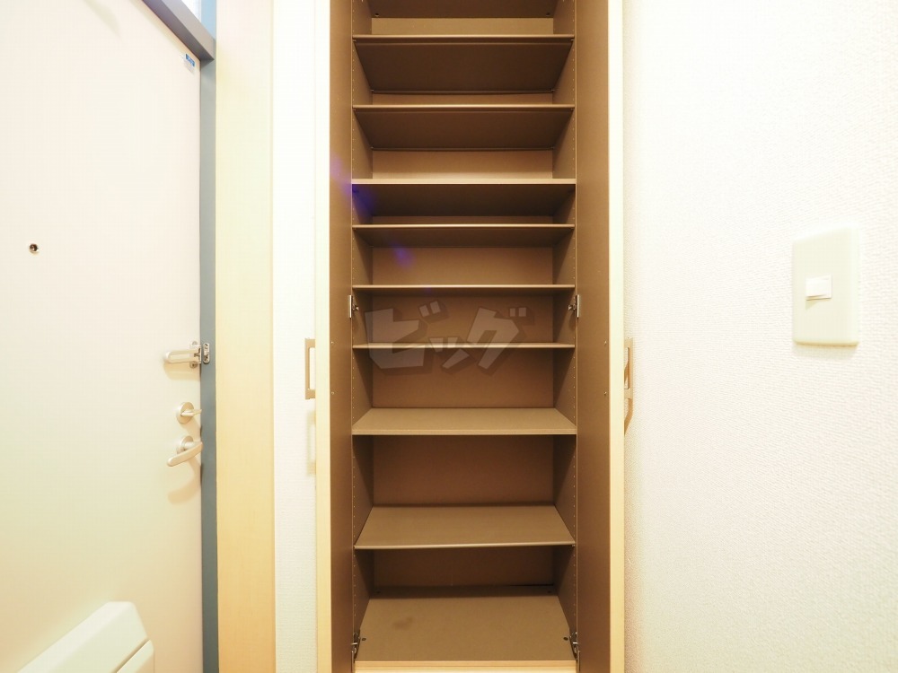 玄関収納