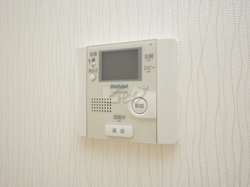 インターホン