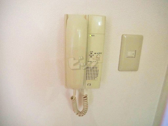 インターホン