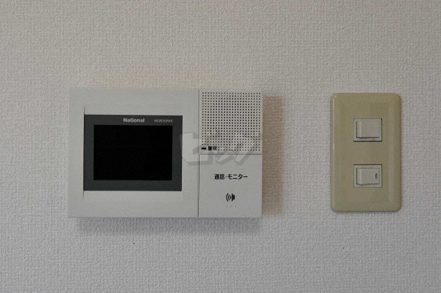 インターホン