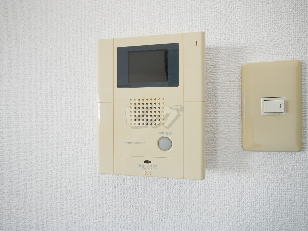 インターホン