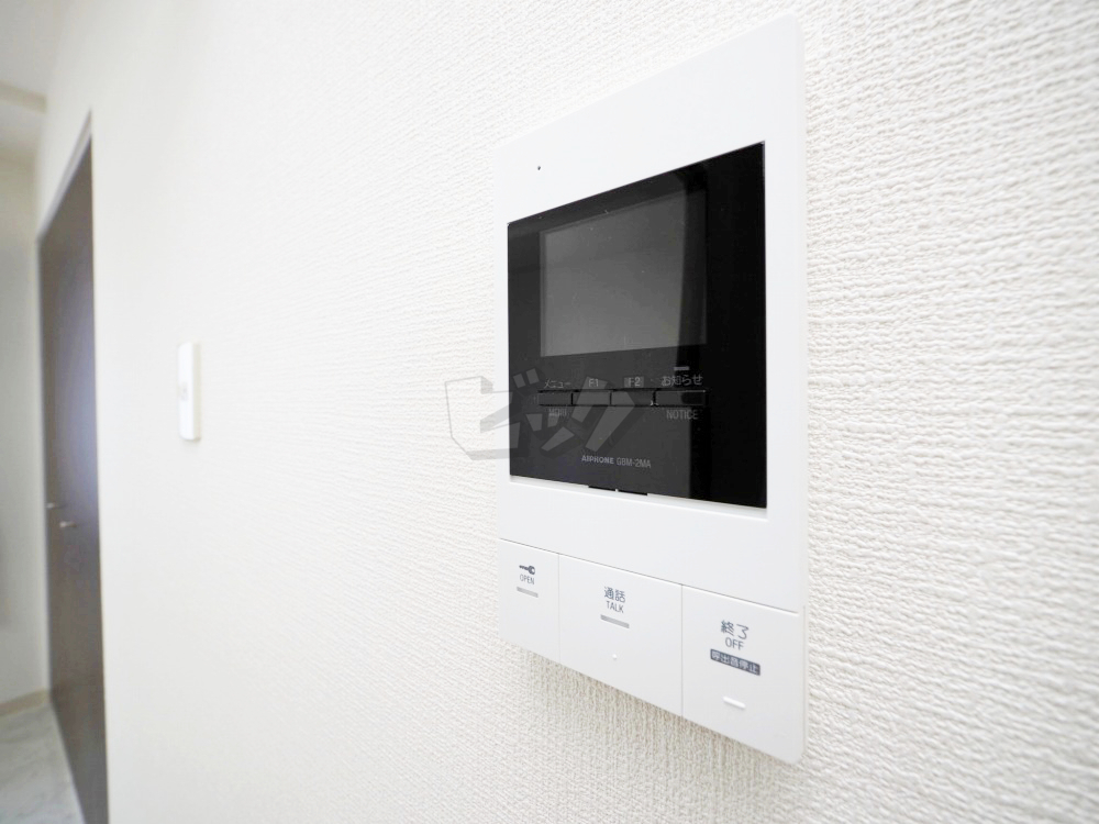 インターホン