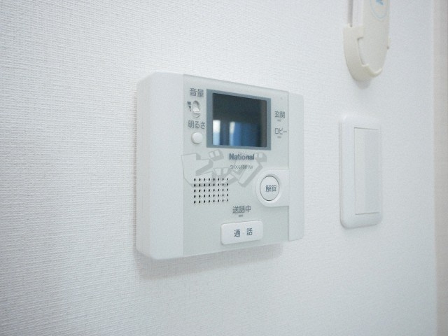 インターホン