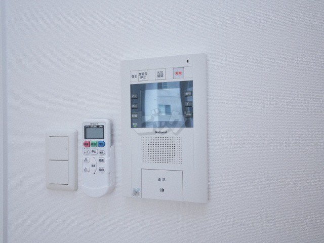インターホン
