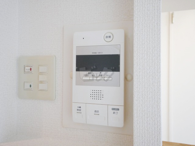 インターホン