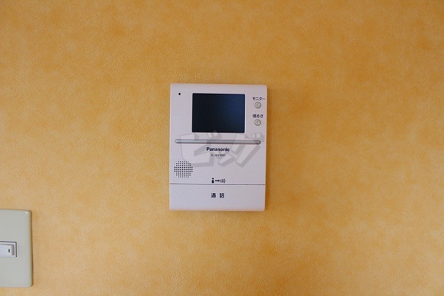 インターホン