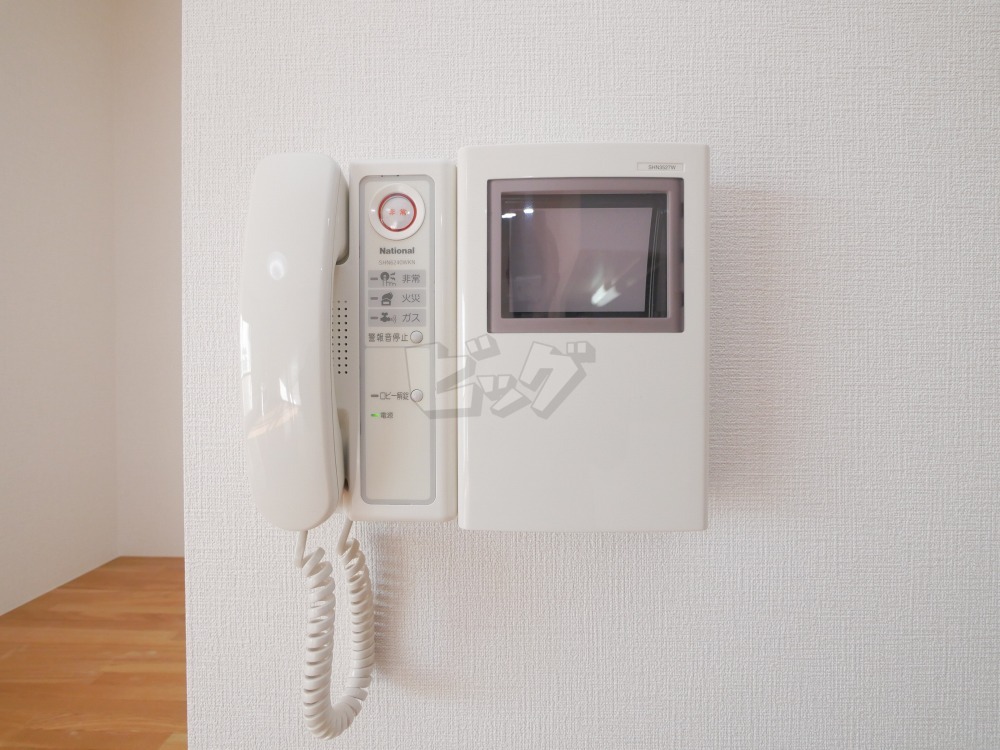 インターホン