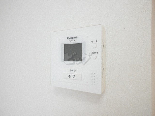 インターホン