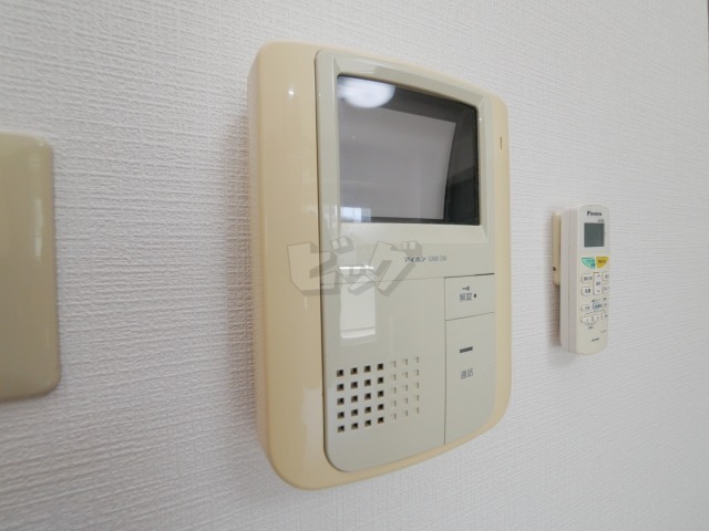 インターホン
