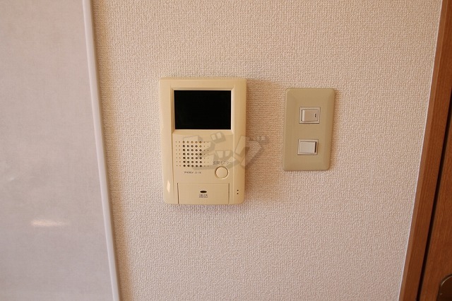インターホン