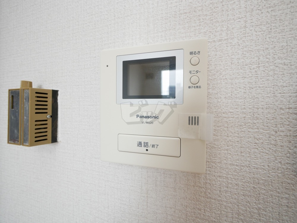 インターホン